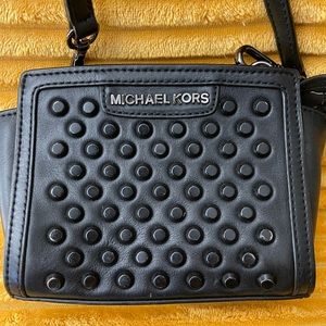 Michael Kors cross body black leather purse